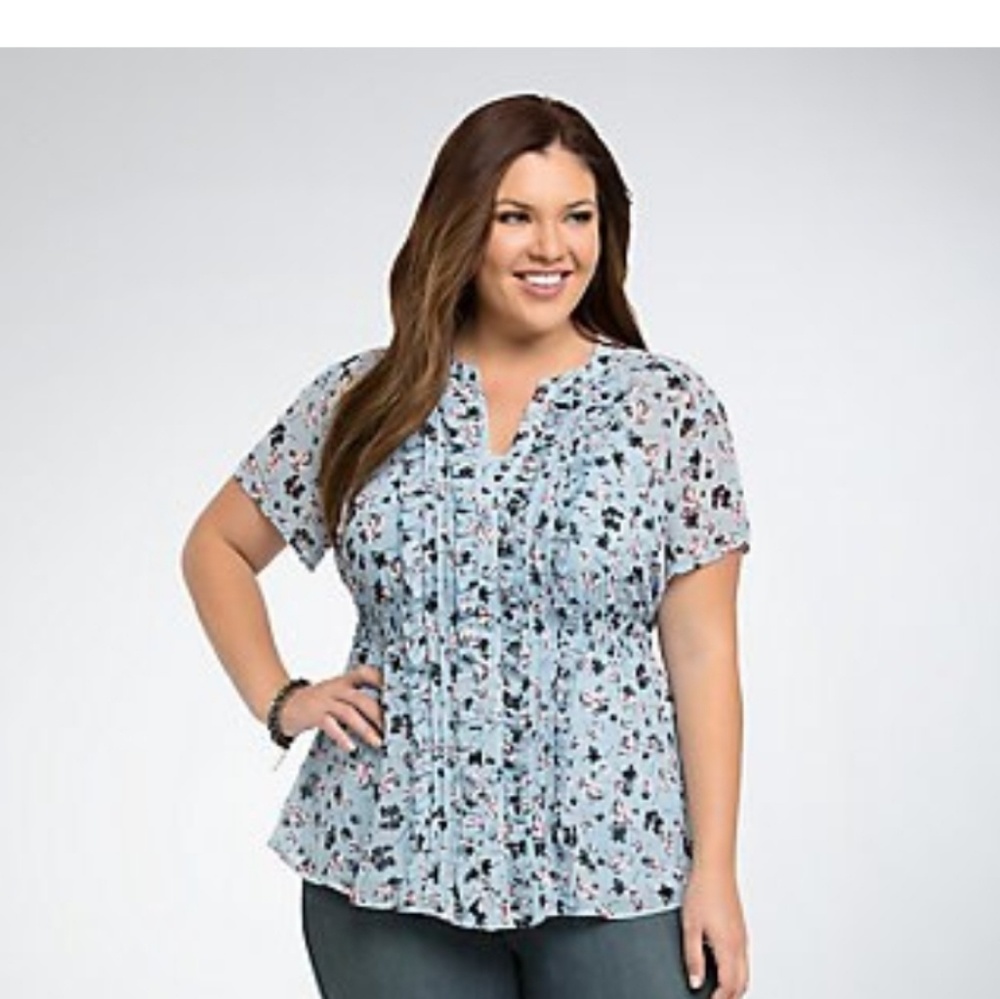 Size 4 Torrid Floral Ruffle Empire Blouse